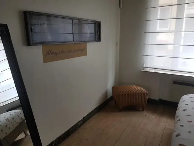 Appartement Gelijkvloers Oostende Lägenhet